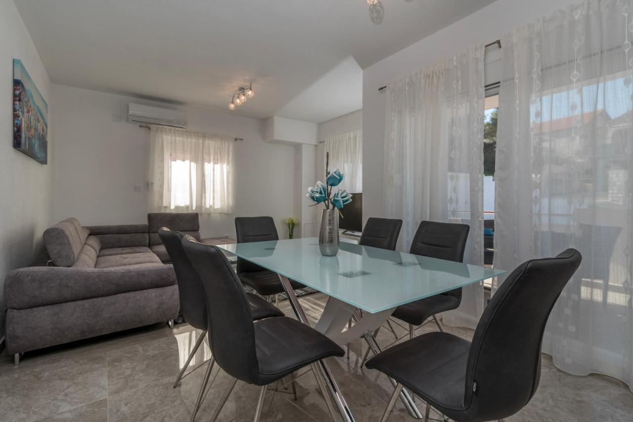 Apartments City View Трогир Экстерьер фото
