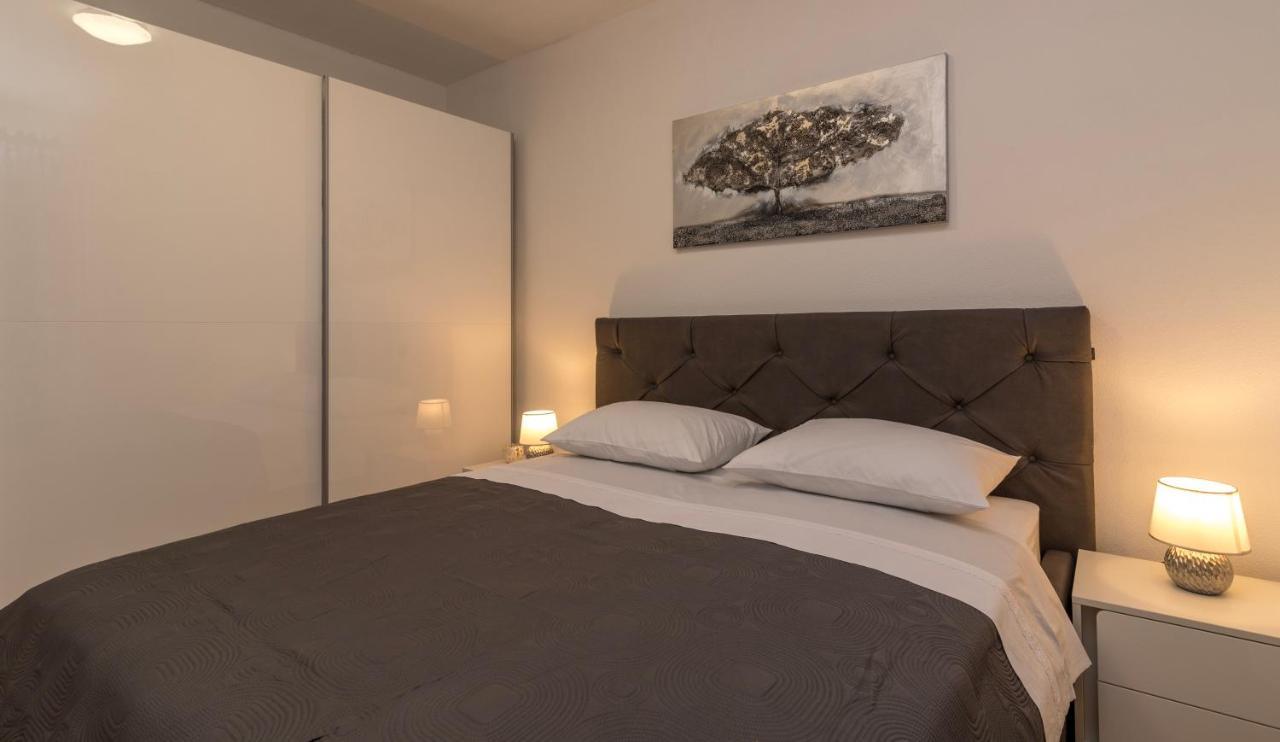 Apartments City View Трогир Экстерьер фото
